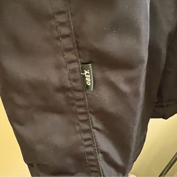 OBEY men’s black winter jacket with hood Size Small - Picture 6 of 7